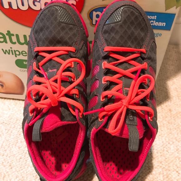 adidas Shoes - adidas climawarm women sneaker 7.5 adidas Shoes - adidas climawarm women sneaker 7.5